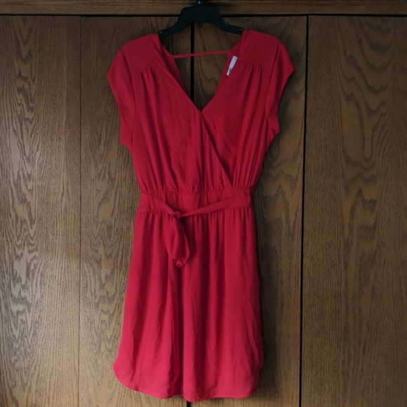 DR2 Dresses & Skirts - Plunging V Red Dress with Pockets